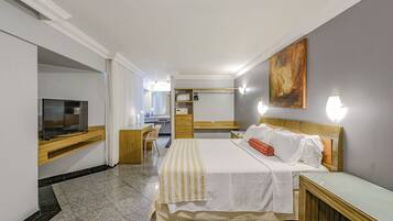 Quarto superluxo (Super Luxo) | Roupas de cama antialérgicas, frigobar, cofres nos quartos, escrivaninha