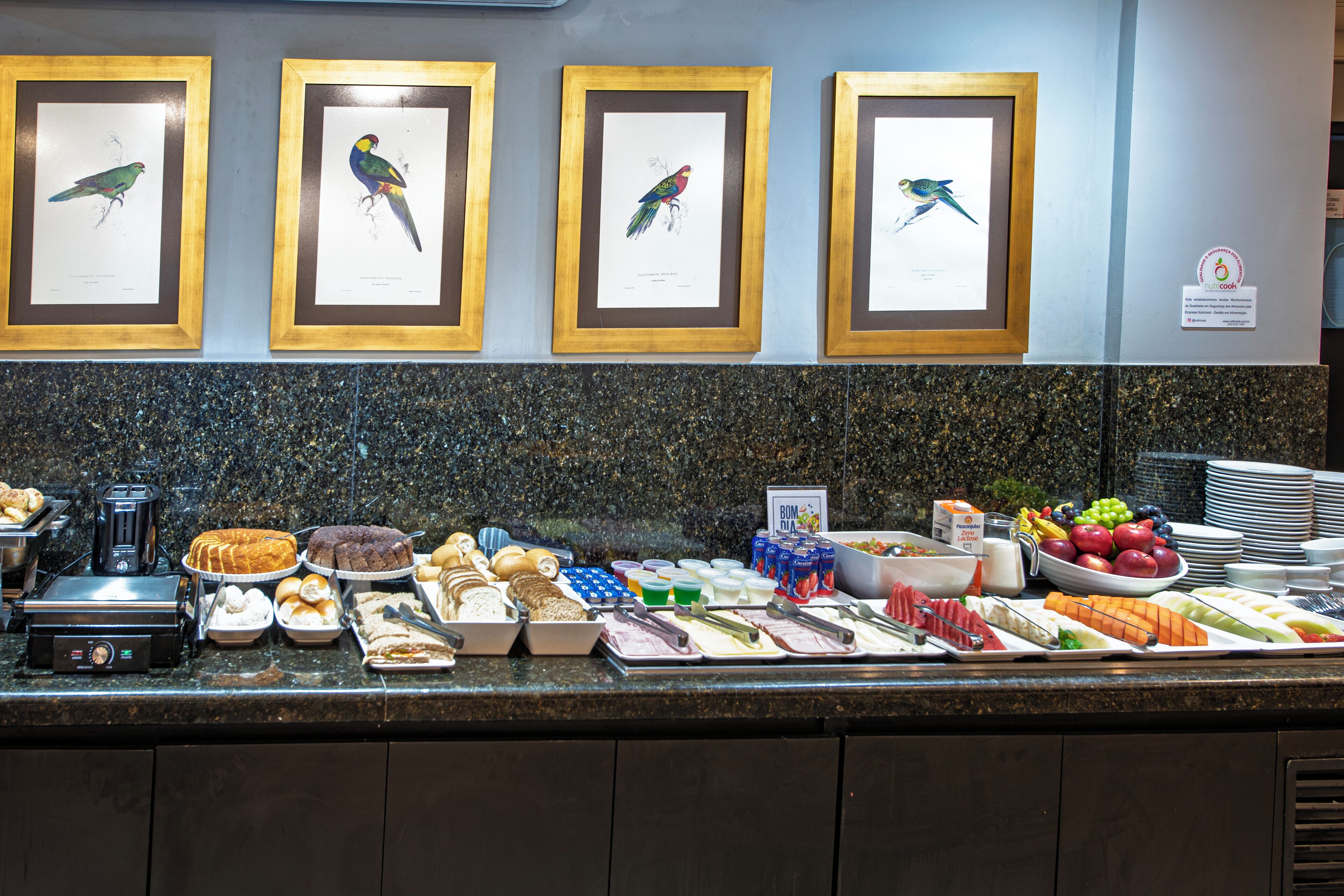 free buffet breakfast