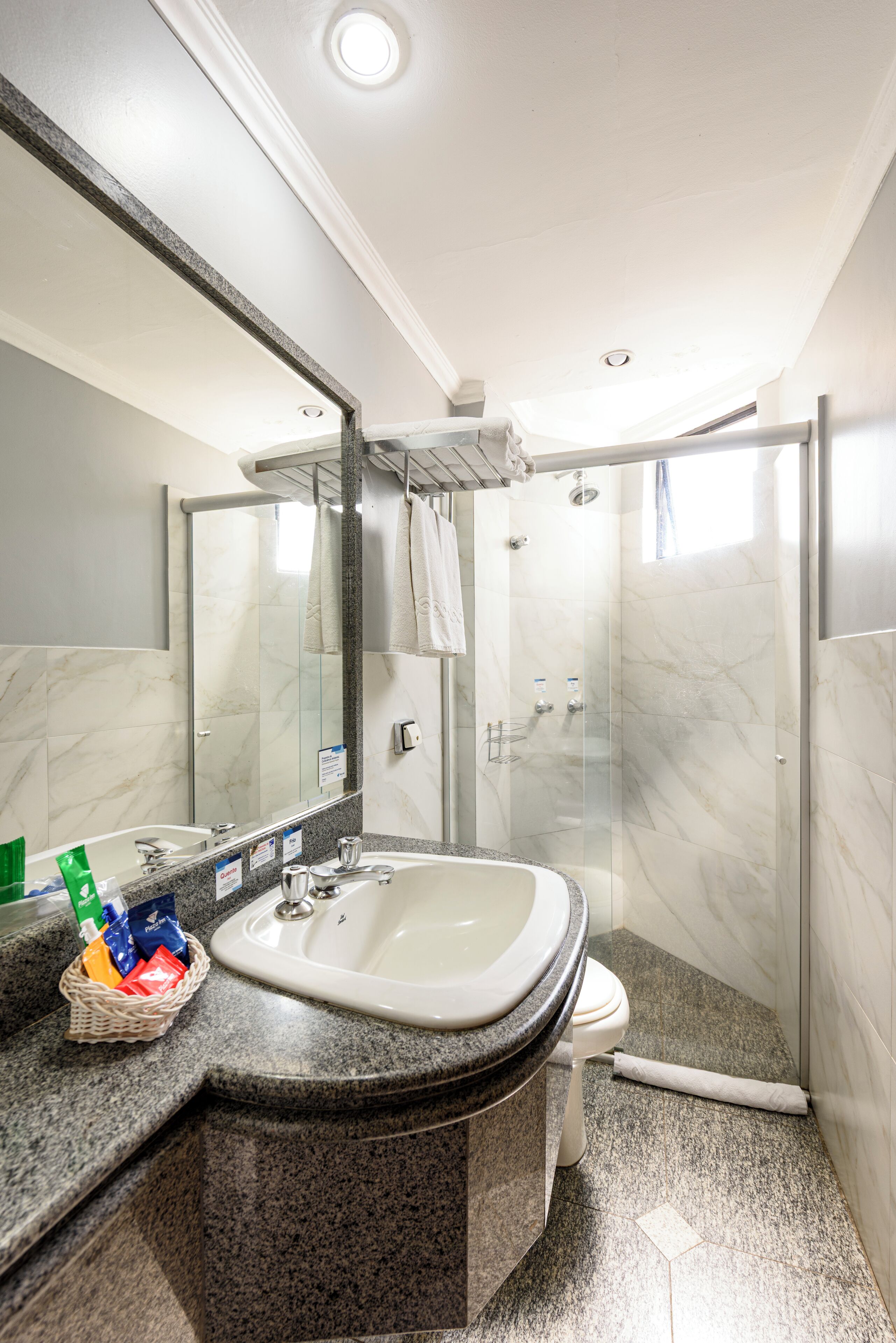 deluxe twin room | bathroom | shower, free toiletries, hair dryer, towels
