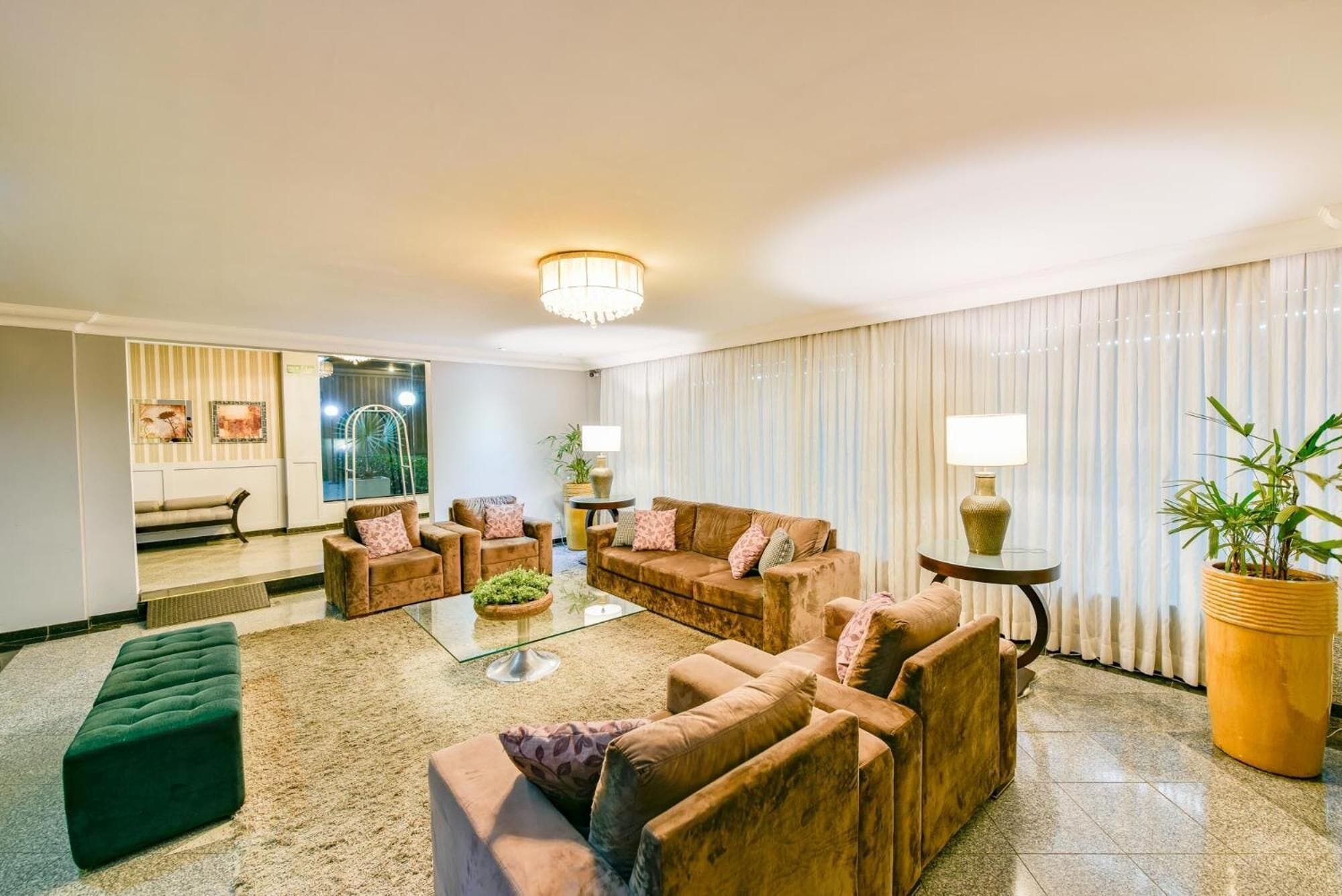 Photo - Plaza Inn Executive