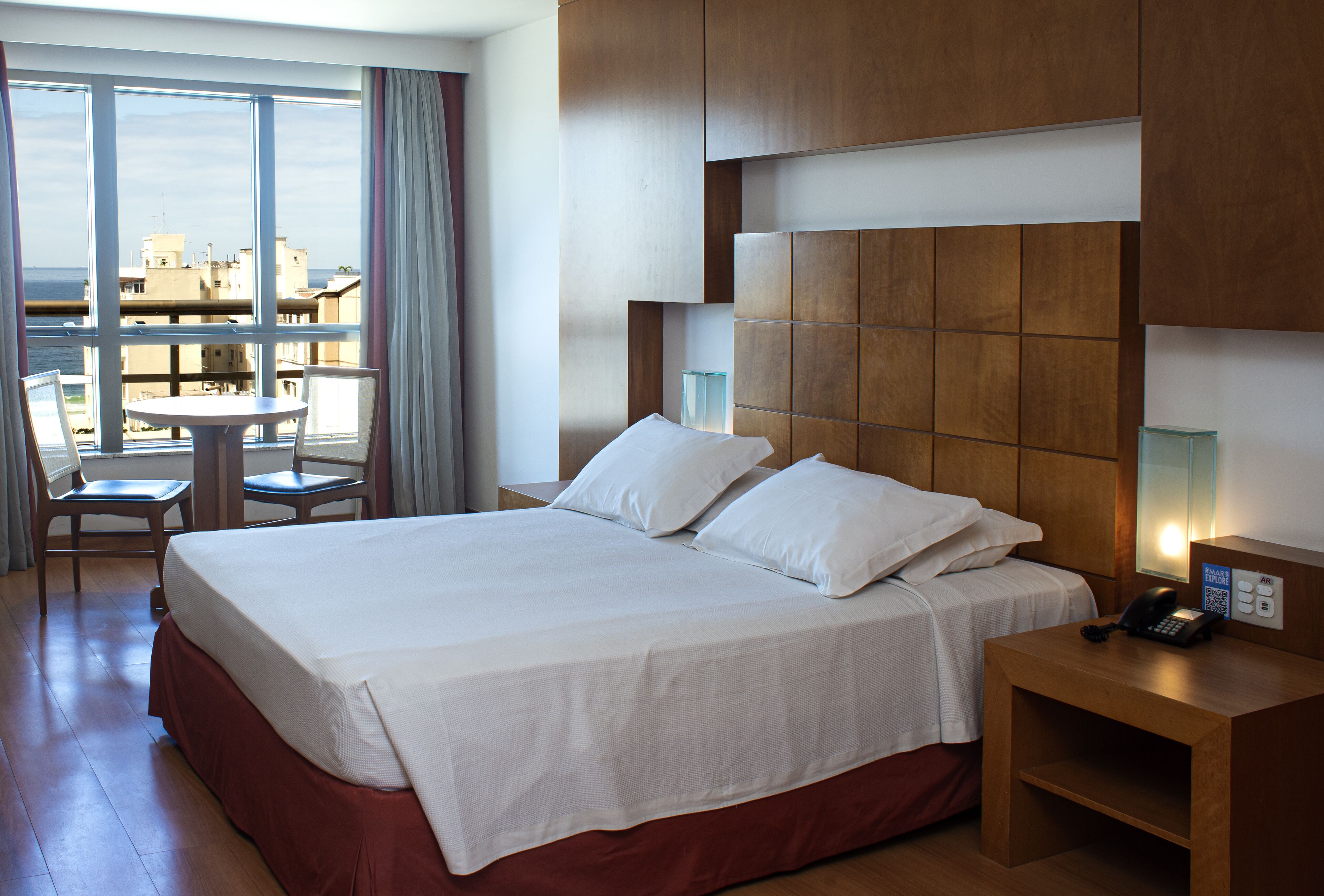 luxury room, 1 queen bed (superior) | in-room safe, desk, blackout curtains, soundproofing