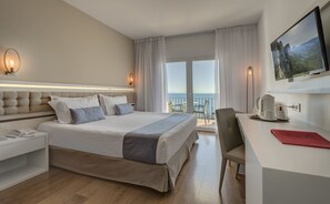 1 bedroom, minibar, in-room safe, desk