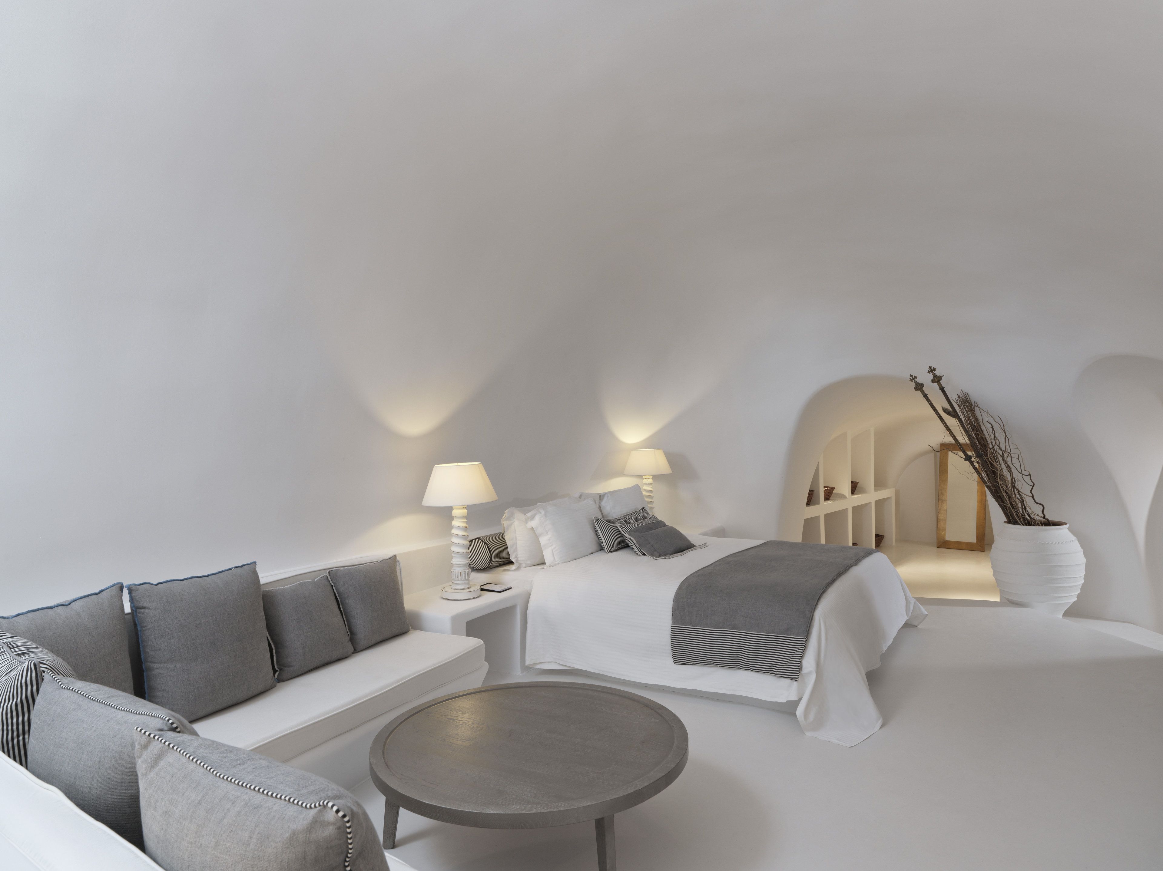 Katikies Chromata Santorini - The Leading Hotels of the World Santorini interior view 8