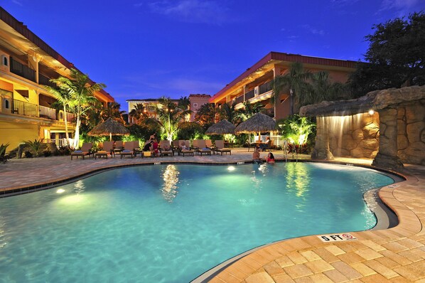 Outdoor pool, sun loungers
