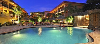 Coconut Cove All-Suite Hotel