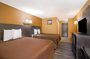 Escritorio, wifi gratis y ropa de cama