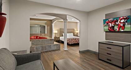 Red Roof Inn & Suites Irving – DFW Airport South