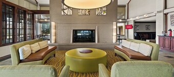 Red Roof Inn & Suites Irving – DFW Airport South 