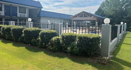 American Inn - Pontotoc