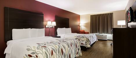 Standardværelse - 2 queensize-senge - ikke-ryger | Mørklægningsgardiner, strygejern/strygebræt, gratis Wi-Fi, sengetøj