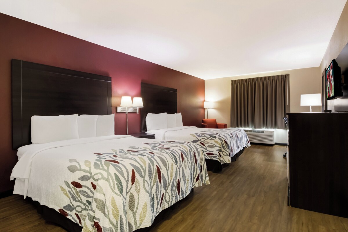 Standard Room, 2 Queen Beds, Non Smoking | Blackout curtains, iron/ironing board, free WiFi, bed sheets