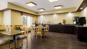 Desayuno continental incluido todos los días