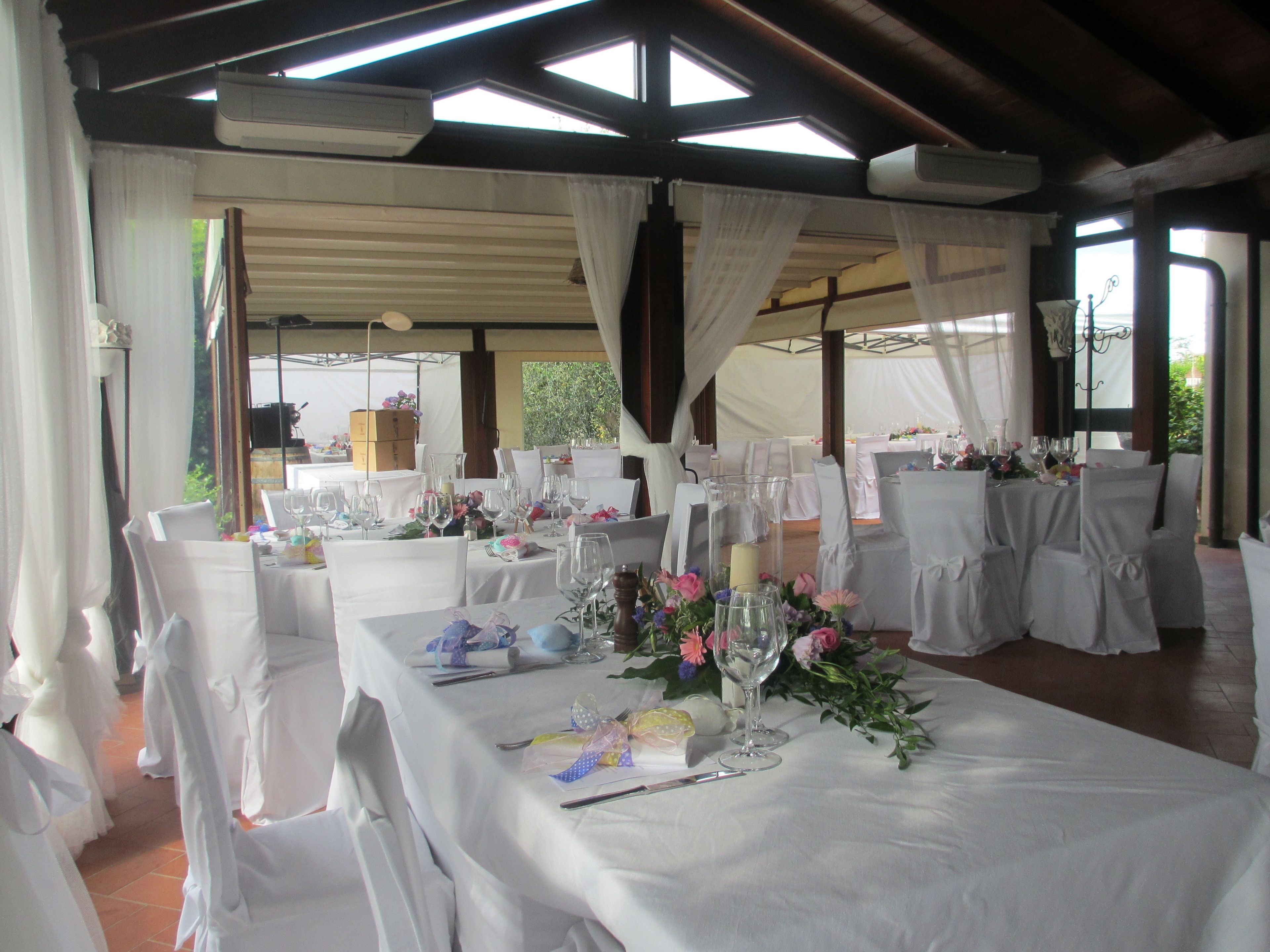 breakfast, dinner served; regional cuisine, pool views