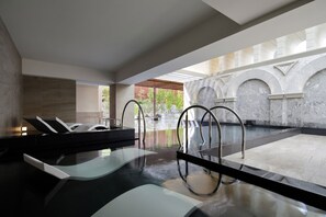 Kroppsbehandlinger, aromaterapi og ansiktsbehandlinger