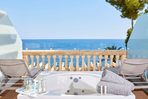 Deluxe Room, Hot Tub, Sea View | View from room