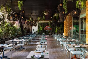 3 restaurants, breakfast, lunch, dinner served; Brazilian cuisine 