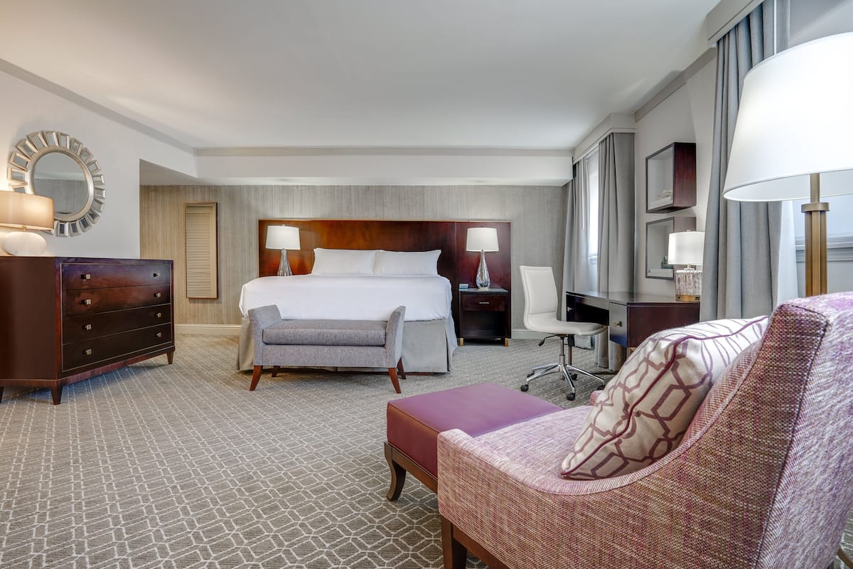 1 bedroom, premium bedding, in-room safe, desk