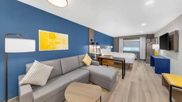 Suite, 1 Katil Raja (King) dengan Katil Sofa, Non Smoking | Peralatan tempat tidur premium, tilam berlapik
