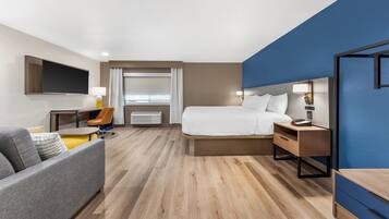 Suite, 1 King Bed with Sofa bed, Accessible, Non Smoking | Premium bedding, pillowtop beds, blackout drapes, iron/ironing board
