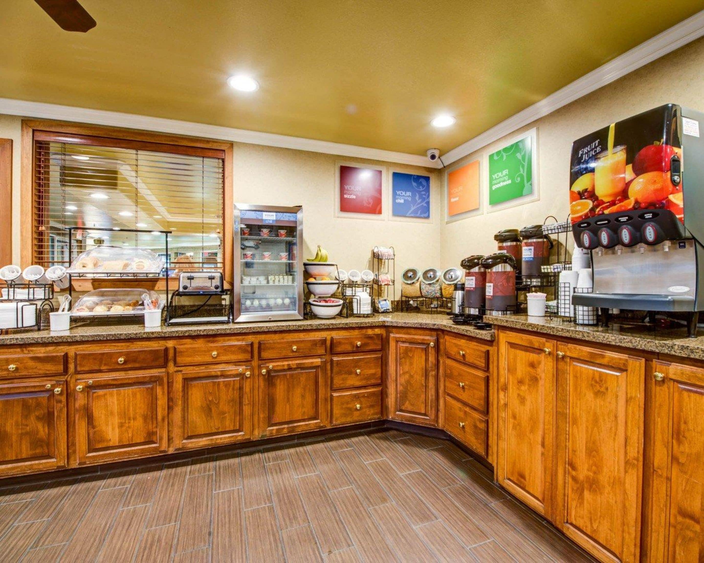 free daily on-the-go breakfast