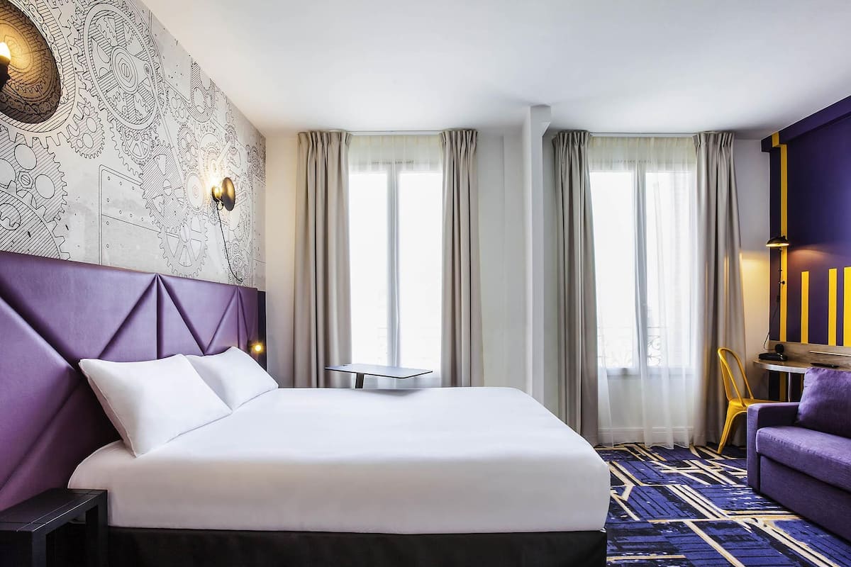 스탠다드 스위트, 침대(여러 개) | 객실 내 금고, 책상, 방음 설비, 다리미/다리미판