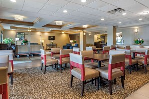 Free daily full breakfast 