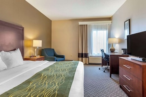 Laptop workspace, iron/ironing board, free WiFi, bed sheets