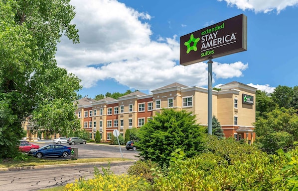 Exterior - Extended Stay America Suites Boston Westborough East Main St (Westborough)