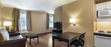 Deluxe-Studio, 1 Queen-Bett und Schlafsofa, Nichtraucher