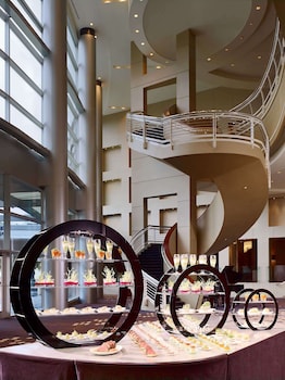 Meeting space at The Royal Sonesta Houston Galleria