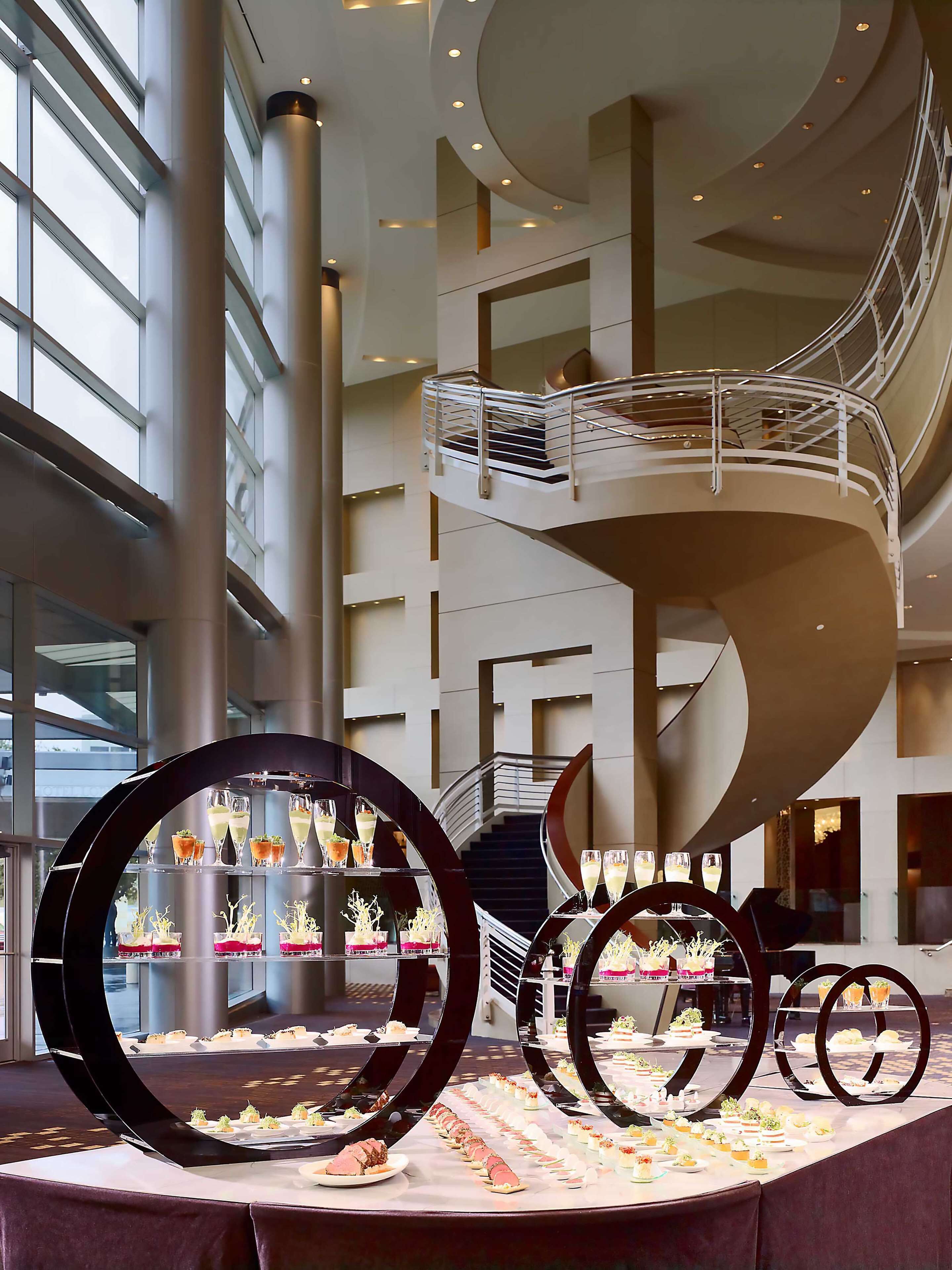 Photo - The Royal Sonesta Houston Galleria