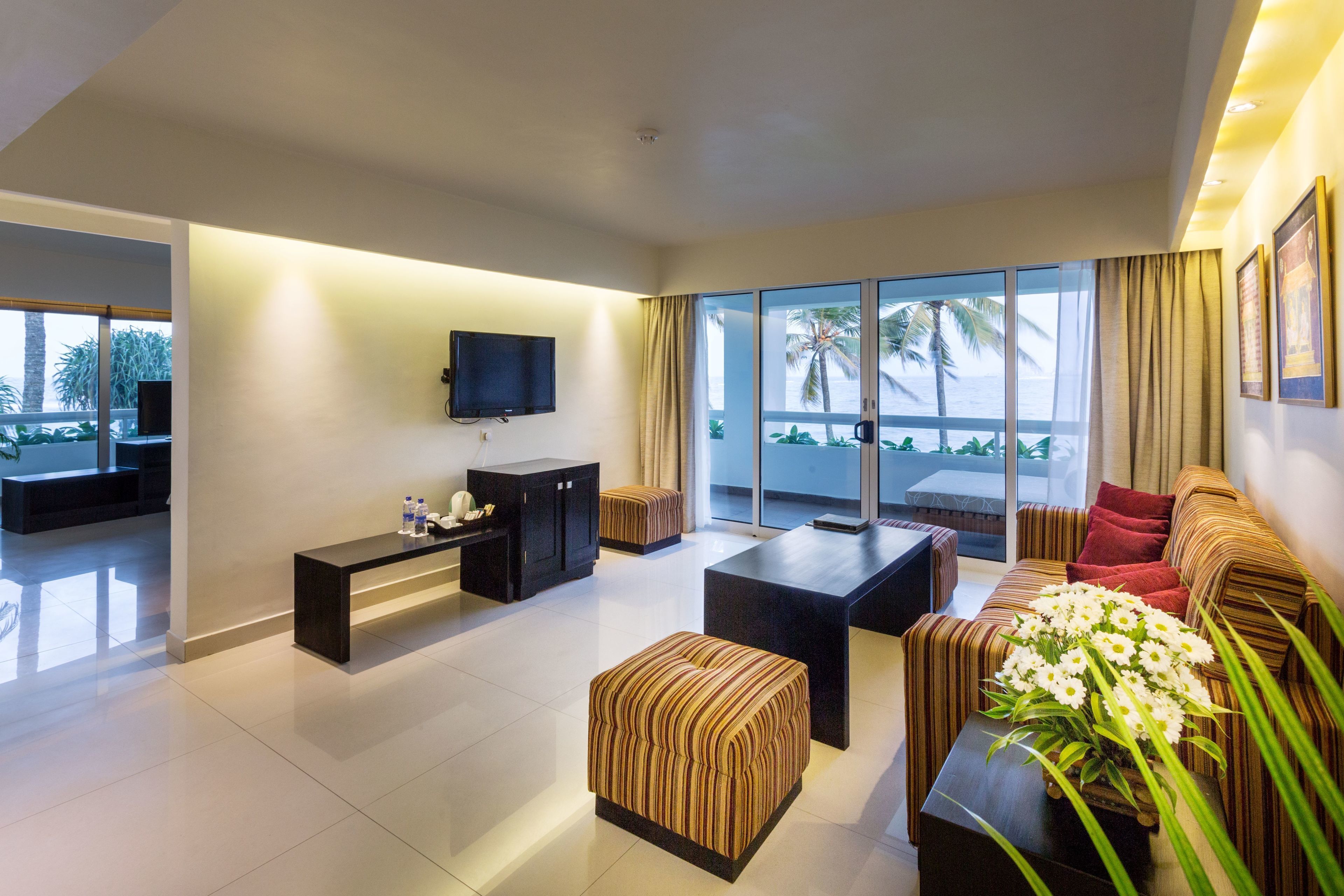 ocean view suite | minibar, in-room safe, desk, laptop workspace