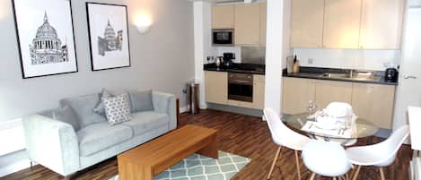 Fridge, microwave, stovetop, electric kettle