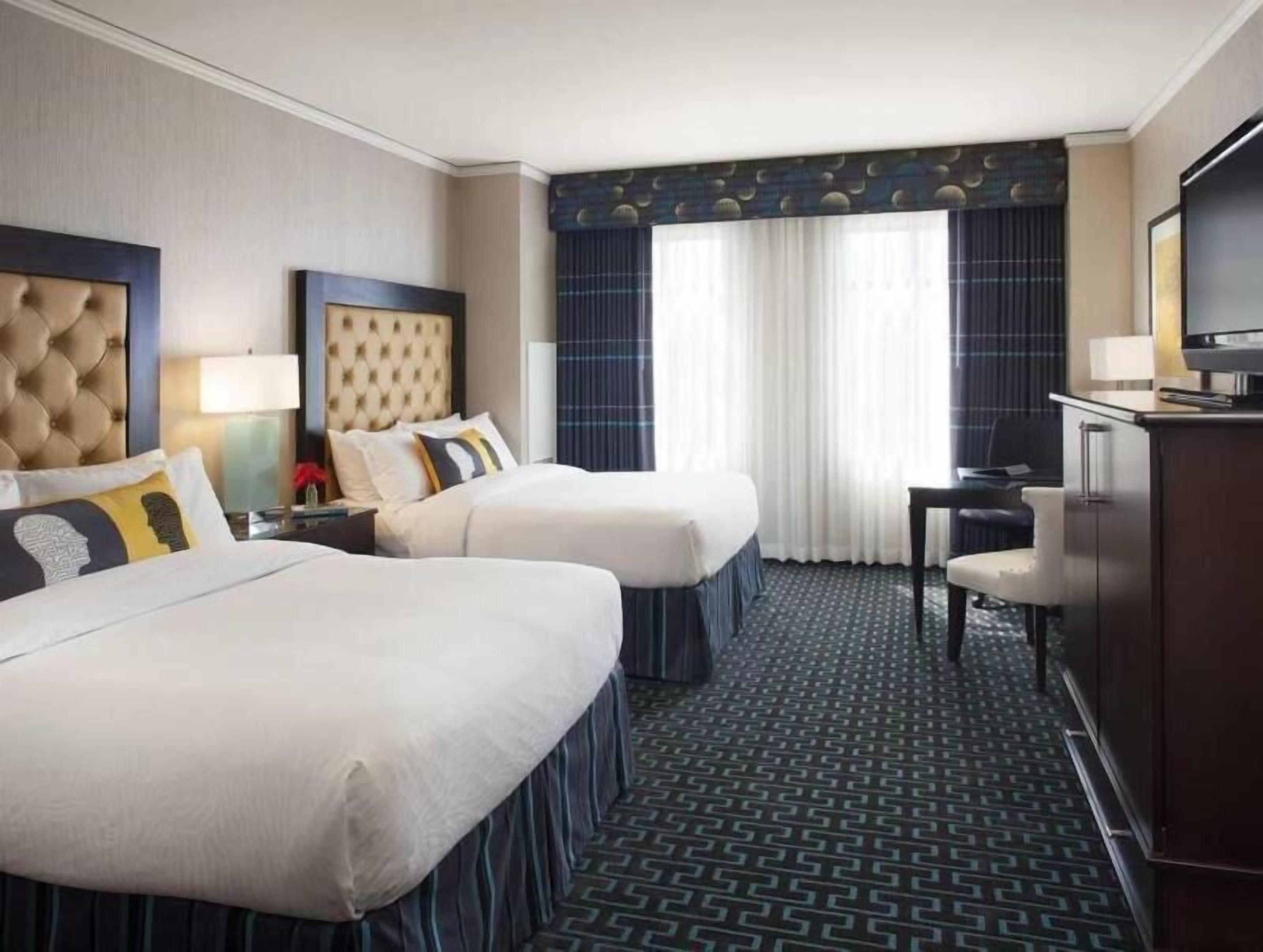 Premium bedding, in-room safe, desk, laptop workspace