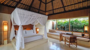 Deluxe One Bedroom Private Pool Villa | 1 間睡房、高級寢具、房內夾萬、書桌