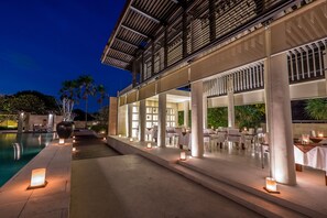 Front of property - evening/night - The Bale Nusa Dua by LifestyleRetreats (Nusa Dua)