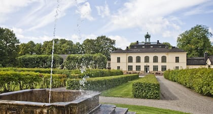 NĂ€sby Slott