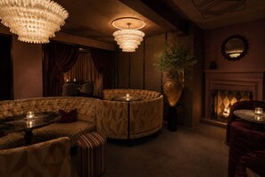بار (في المنشاة)