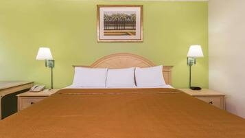 Blackout curtains, free WiFi, bed sheets