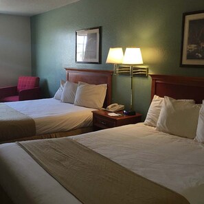 1 bedroom, desk, iron/ironing board, free WiFi
