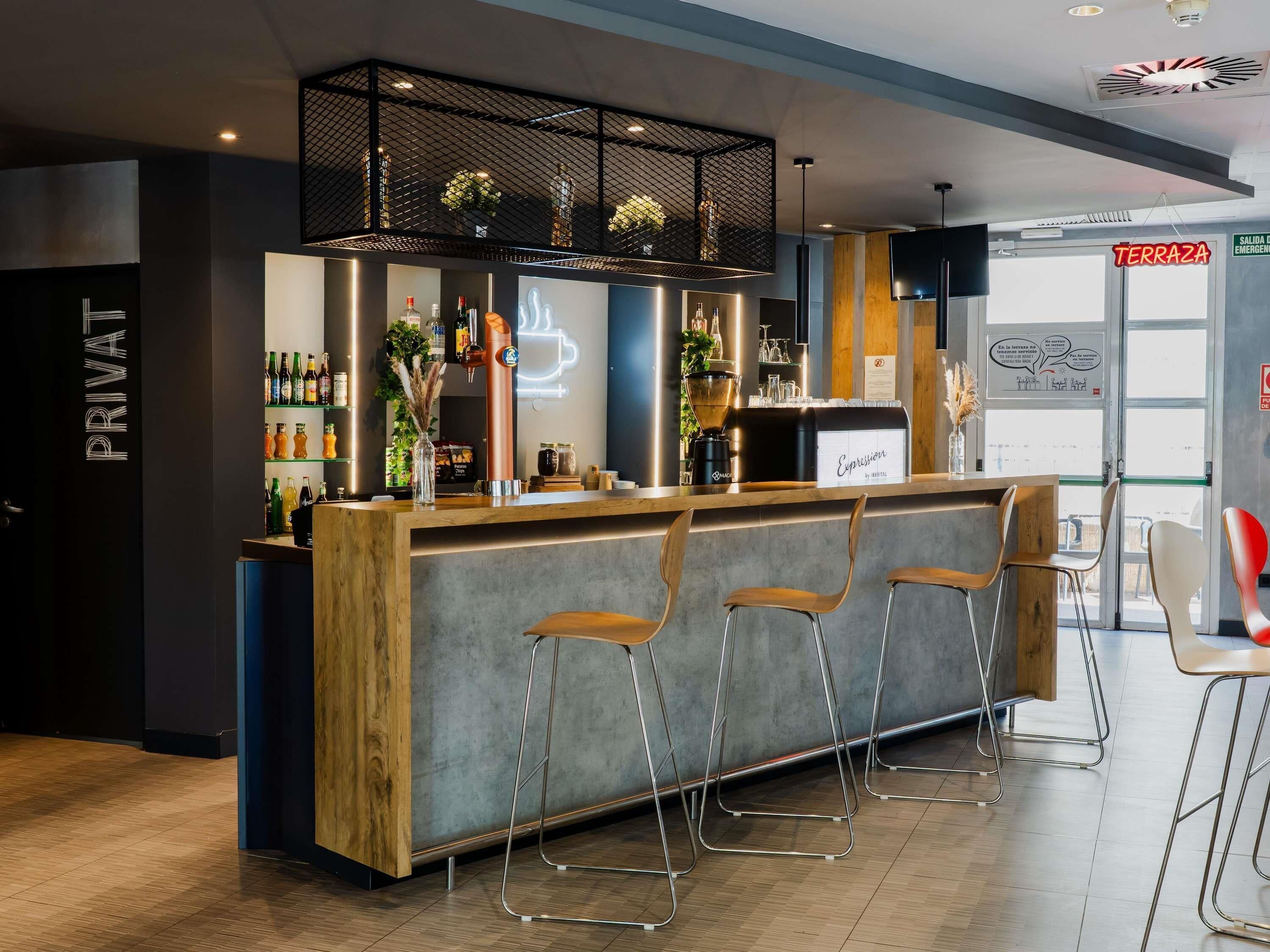 Bar (ter plaatse)