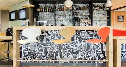 ibis Auray