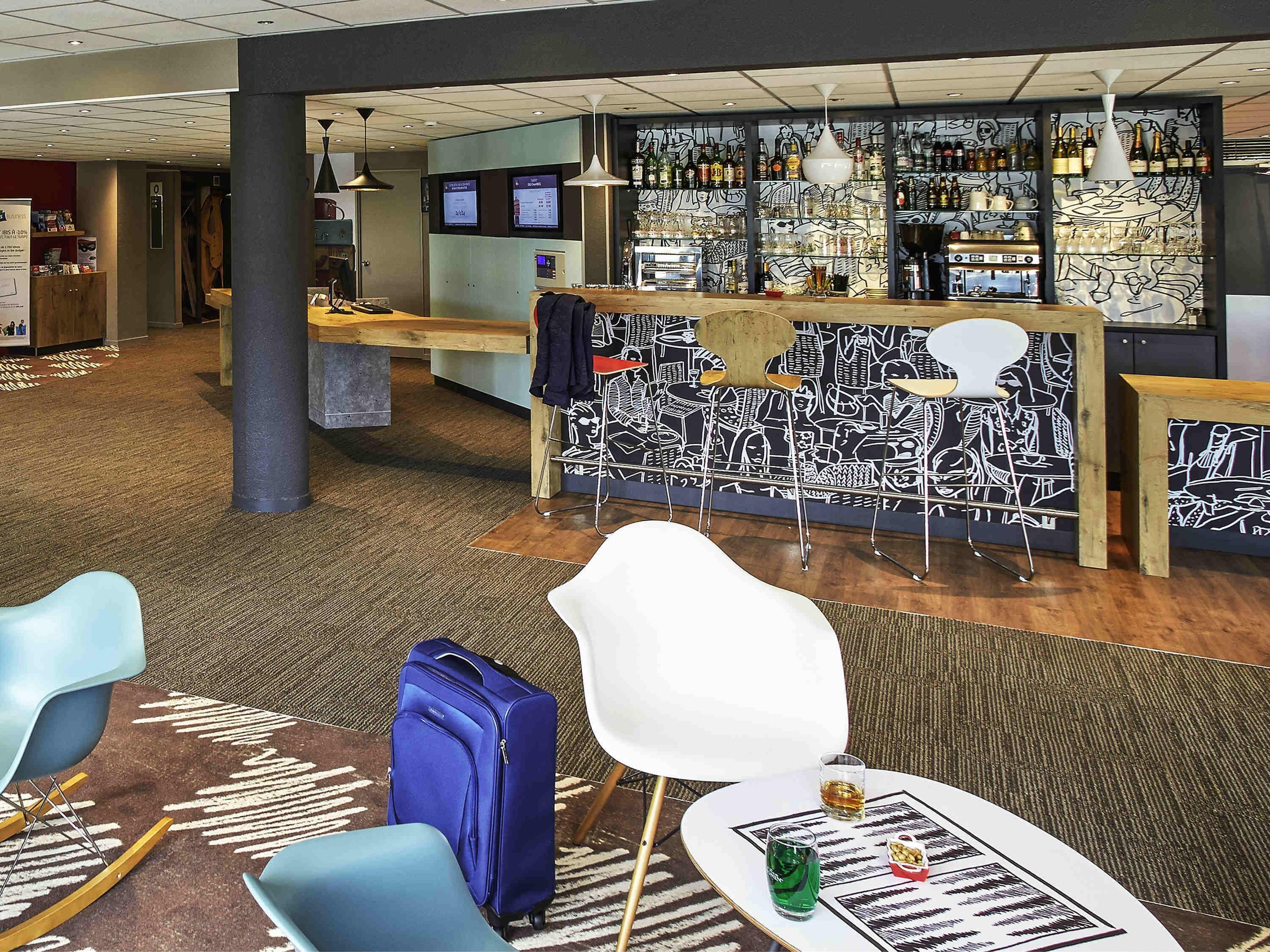 المنشأة من الخارج