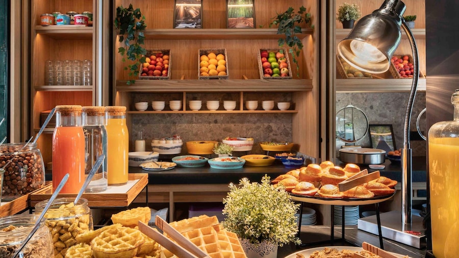 Novotel Suites Paris CDG Airport Villepinte