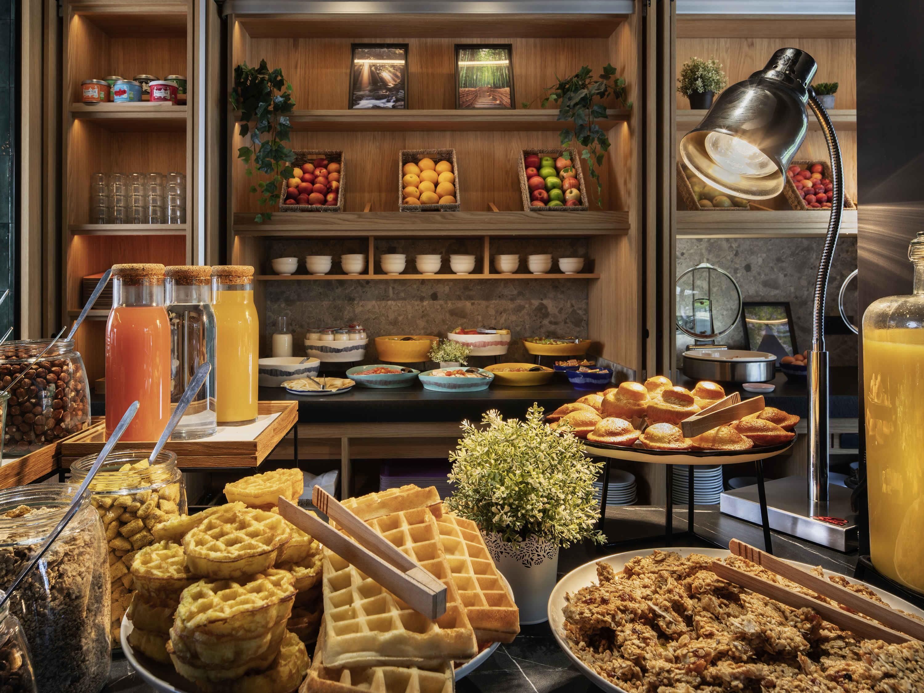 Desayuno buffet todos los días (con cargo) 