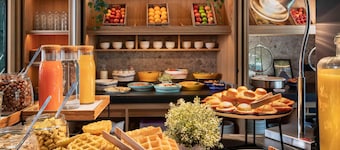Novotel Suites Paris CDG Airport Villepinte