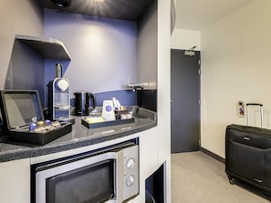 Executive Suite, 1 Queen Bed with Sofa bed
