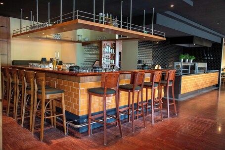 Best Western Premier Airporthotel Berlin - view 3