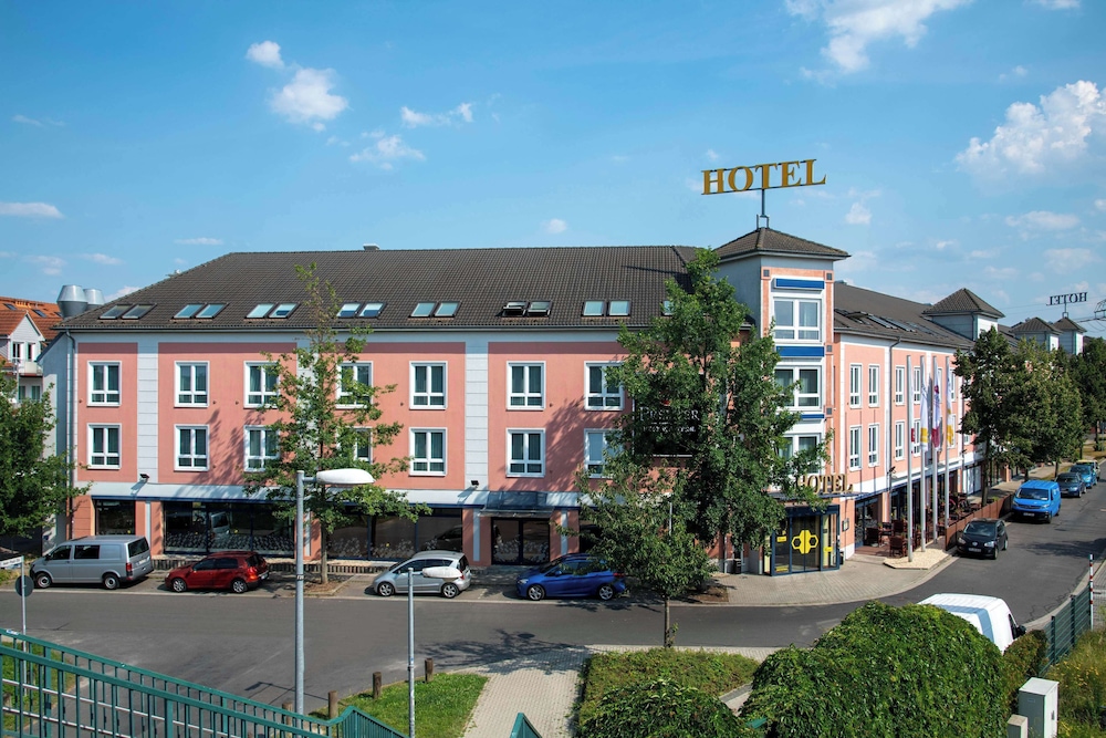 Best Western Premier Airporthotel Berlin photo 4