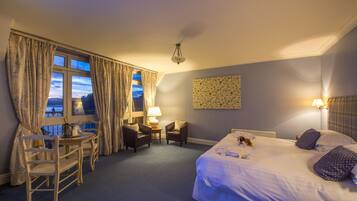 Habitación Premier | Escritorio, tabla de planchar con plancha y wifi gratis